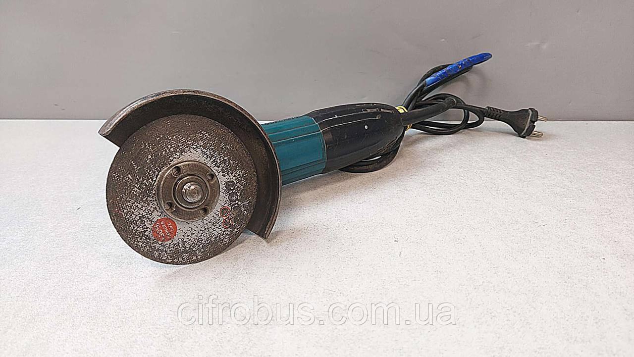 Шліфувальна машинка болгарка Б/У Makita GA5030