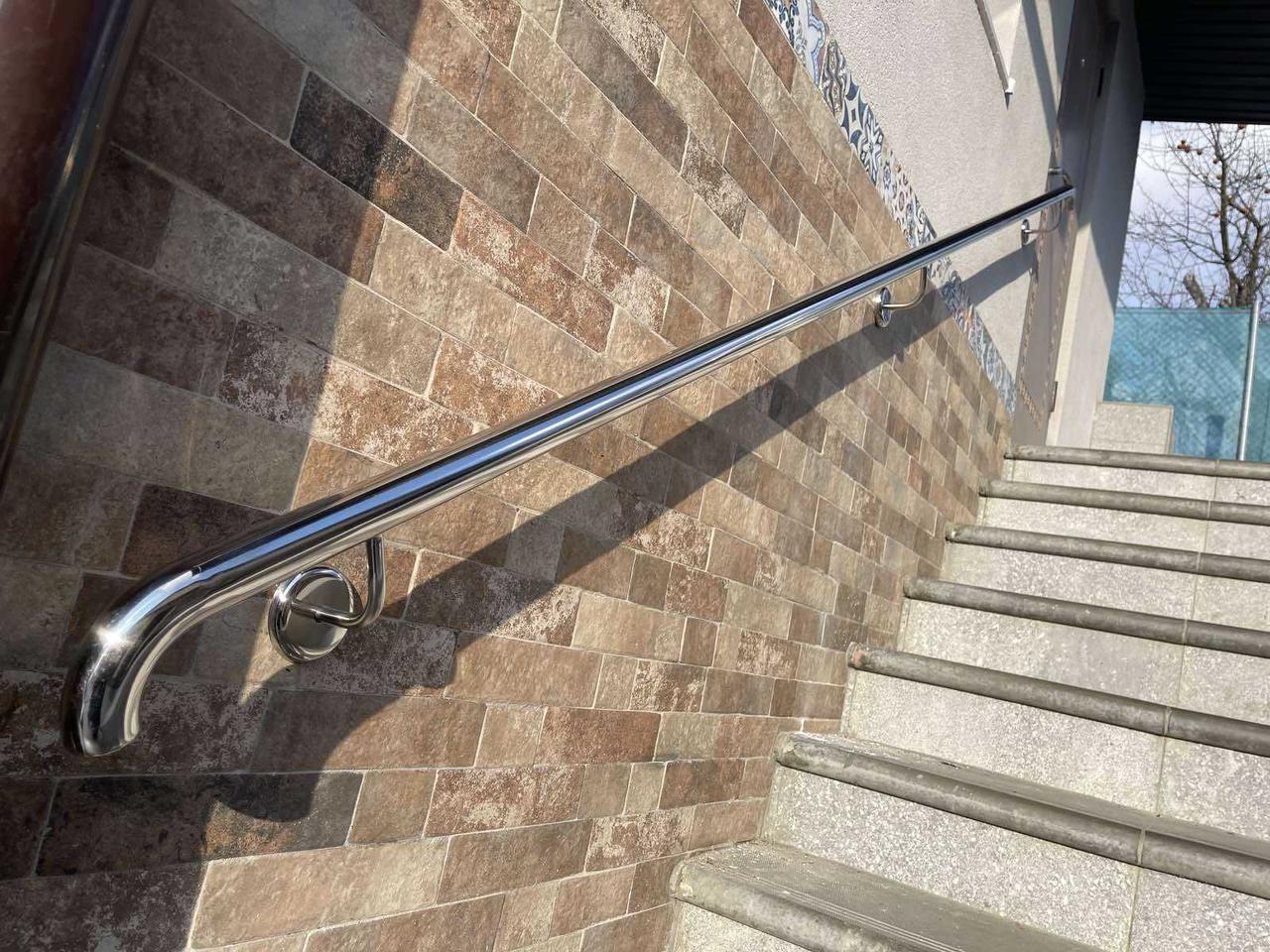 Поручні для сходів з нержавіючої сталі стандартні