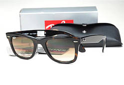 Жіночі сонцезахисні окуляри RAY BAN Wayfarer 2140 (902/51) LUX
