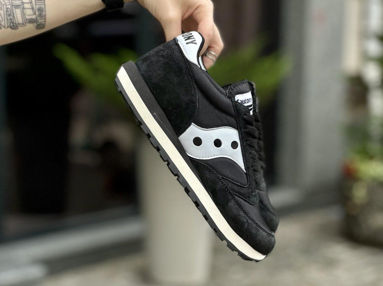 Чоловічі кросівки Saucony Shadow Чорні з білим Взуття Сауконі повсякденні сітка замш текстиль демісезон