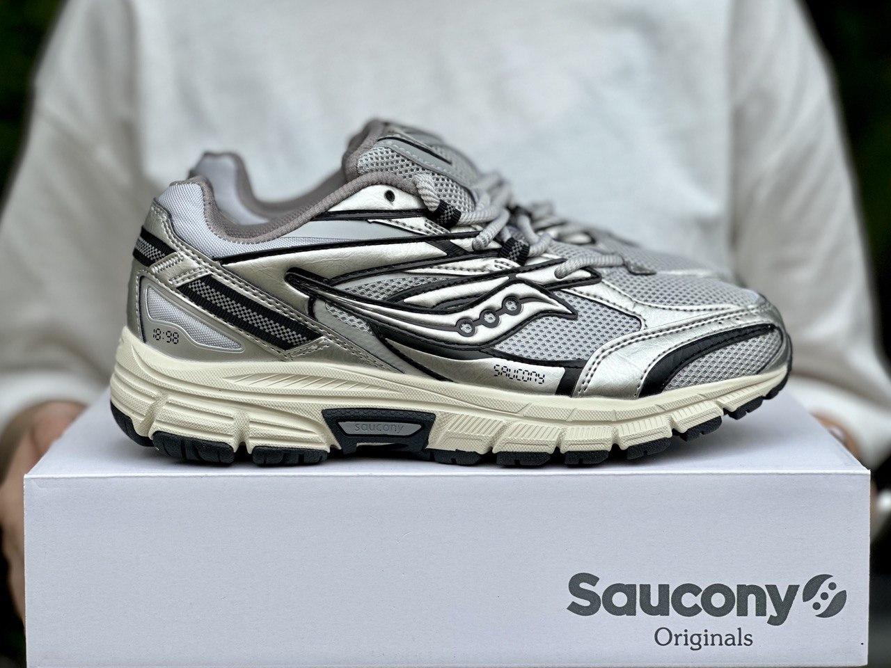 Чоловічі кросівки Saucony Cohesion 2K Silver Сріблясті Взуття Сауконі Джаз 81 повсякденні замш текстиль демісезон