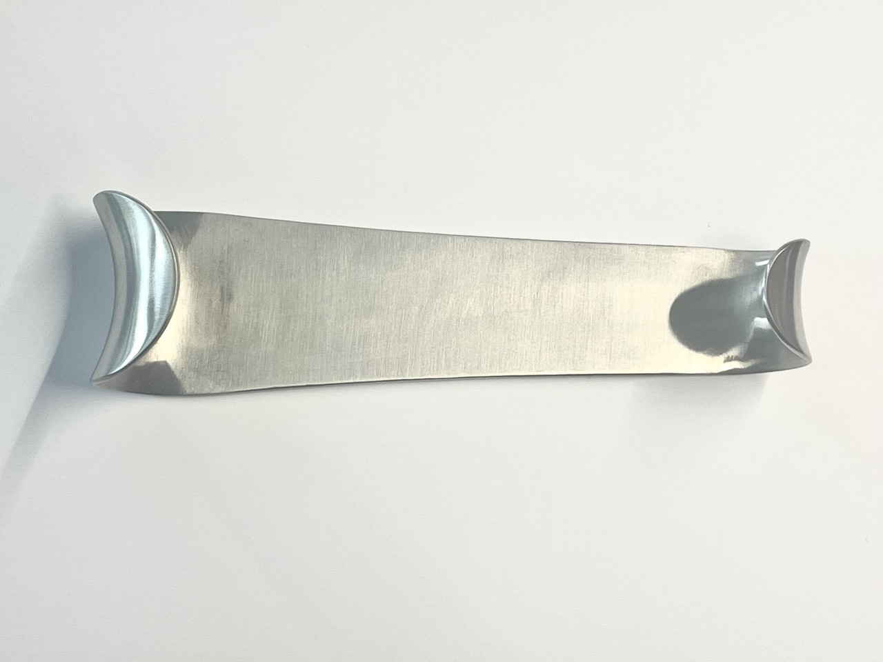 Ретрактор Roux, Пакистан.