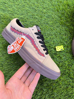 СКИДКА 37 р Vans Old Skool x Nintendo Game Over Light Brown кеди жіночі кросівки, що містяться на темній підошві, фото 3