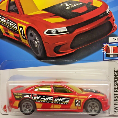 Машинка Хот Вілс 1:64 Поліція 15 Dodge Charger SRT колекція HW First Response Hot Wheels Mattel HTB56