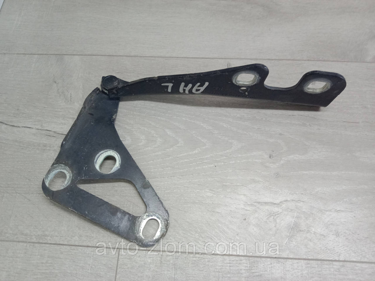 Петля капота Opel Astra H, Опель Астра. Ліва. 13213447., фото 1