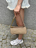 Жіноча бежева сумка через плече багет рептилія, фото 7