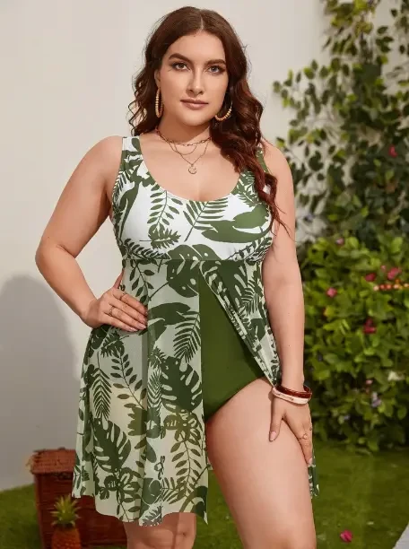 Суцільний купальник зеленого кольору на пишні форми з чашками і вшите парео, фото 1