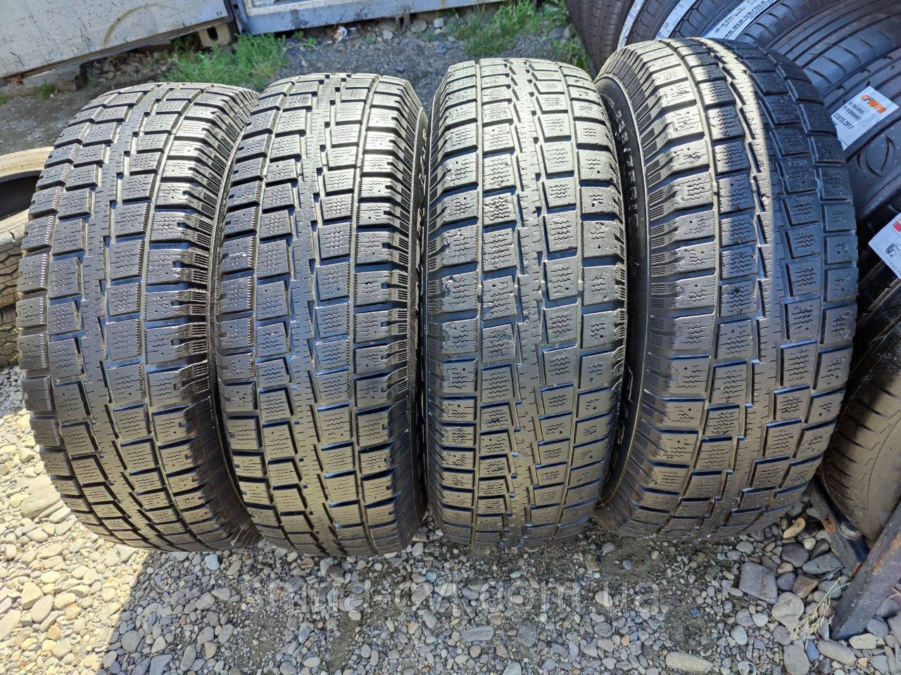 Зимові шини 235 75 r16 108S Cooper Discoverer M+S