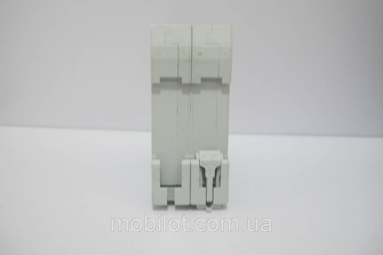 Двухполюсный автомат Schneider Electric Merlin Gerin 1p+N 6А - купить ...