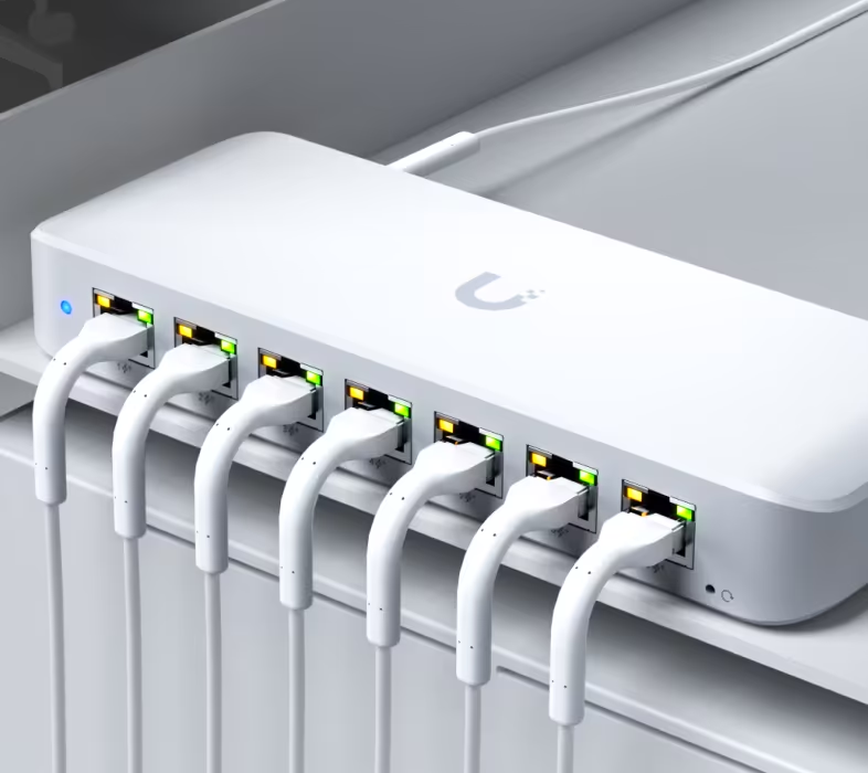 Комутатор керований Ubiquiti UniFi Switch 8 PORT GBE POE+, POE ++ INPUT, 60W (USW-ULTRA-60W)