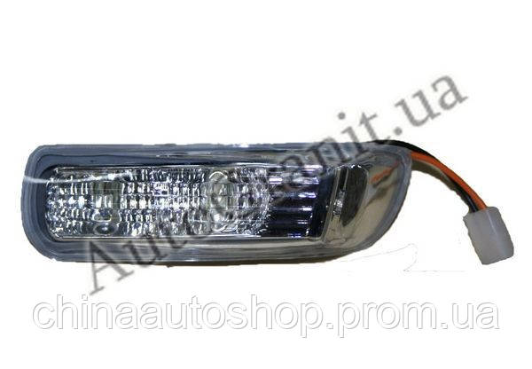 Повторитель поворота в зеркало левый EC7, GEELY EMGRAND, 1068020435 - фото 1 - id-p356937080