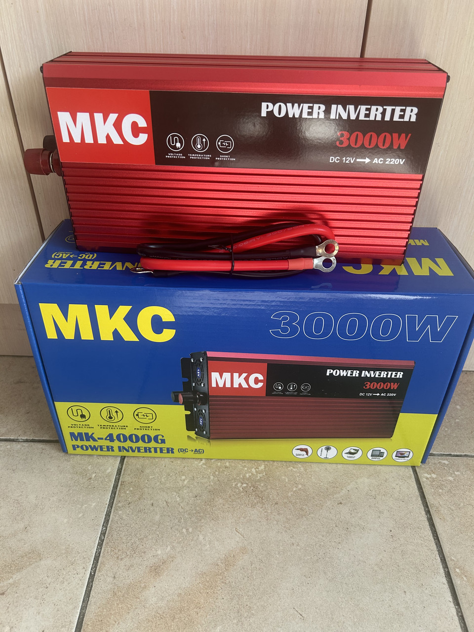 Перетворювач автоінвертор MKC POWER lNVENTER 3000W 12V-220V 12в 220 В