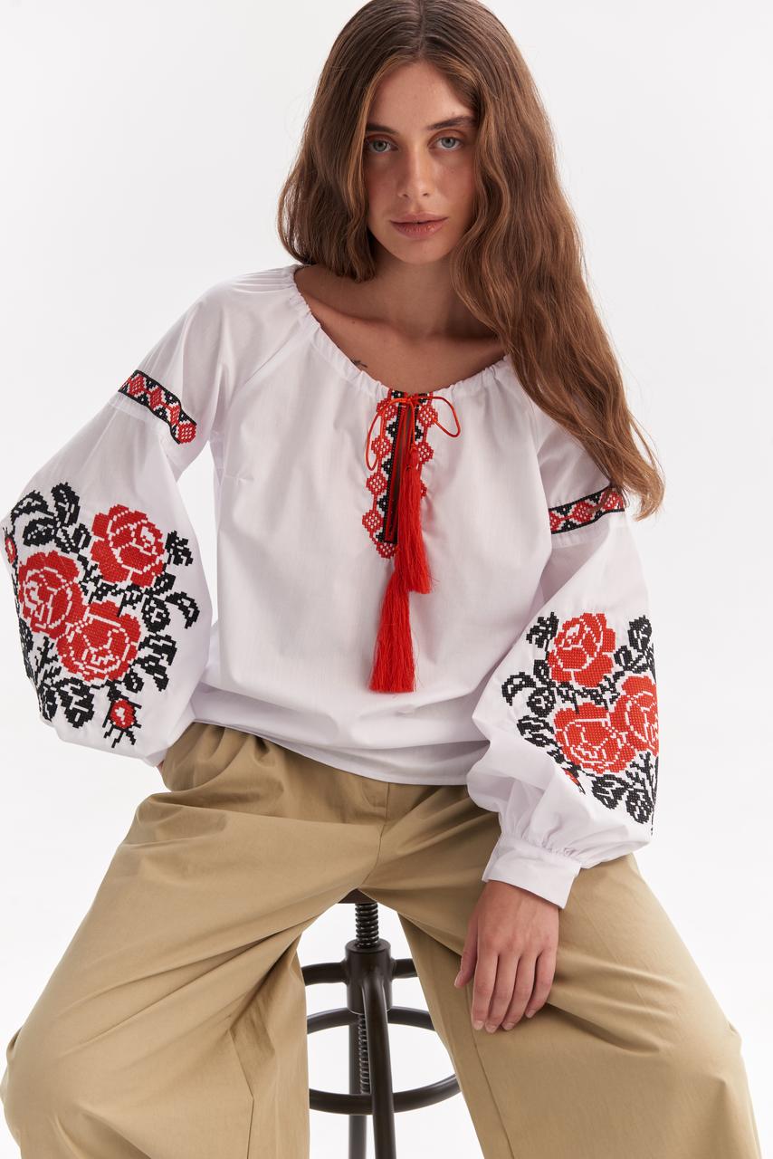 Жіноча вишиванка MEREZHKA "Марія"