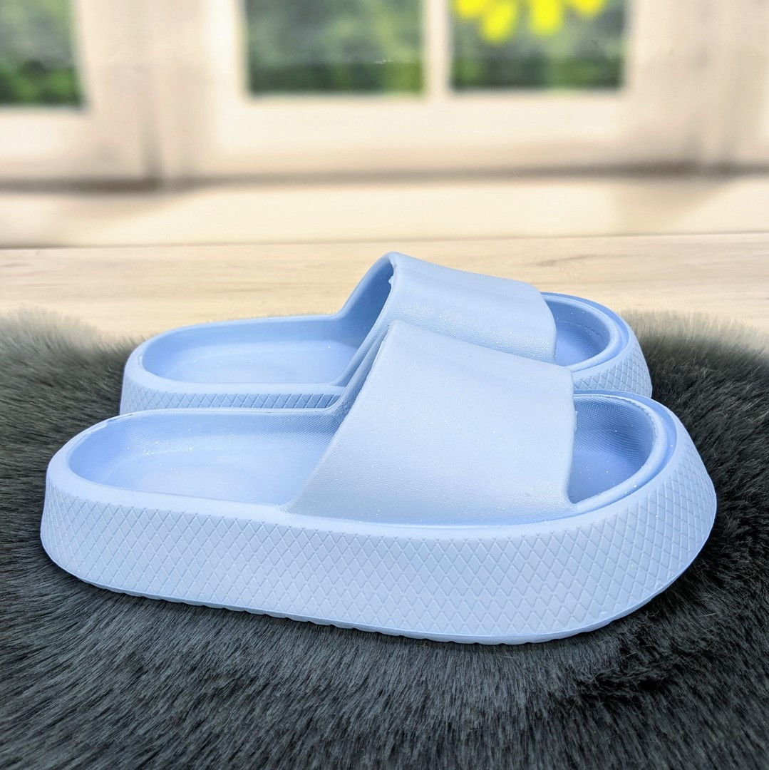 Шльопанці жіночі сланці блакитні Progress 4408