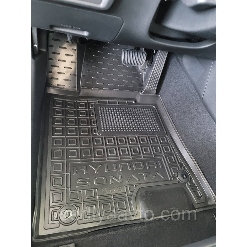 Килимки в салон HYUNDAI Sonata ДВС з 2022- (AVTO-GUMM), фото 1