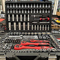 Набір інструментів для авто INTERTOOL ET-7151 151 од., ключі, викрутки, тріскачки, для професіоналів