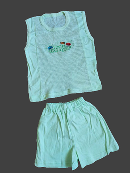 Дитячий костюм футболка і шорти для хлопчика р.60.Від 3шт по 36грн.