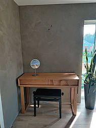 Туалетний столик