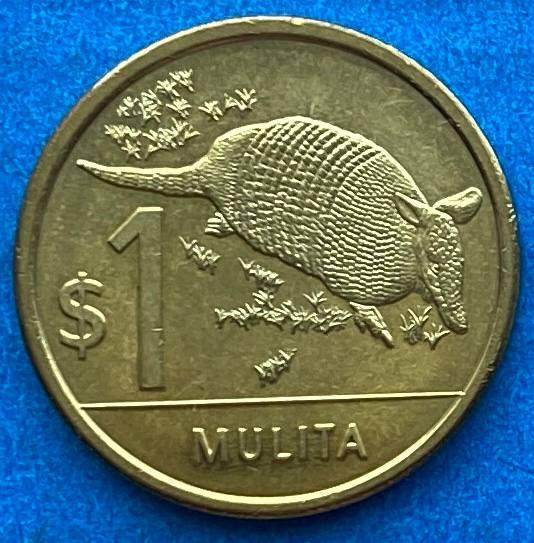 Монета Уругвая 1 песо 2019 р. Броненосець