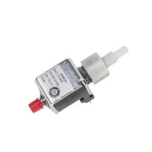 Electrolux 4055462586 Помпа Sankyo 15W для парогенератора, фото 3