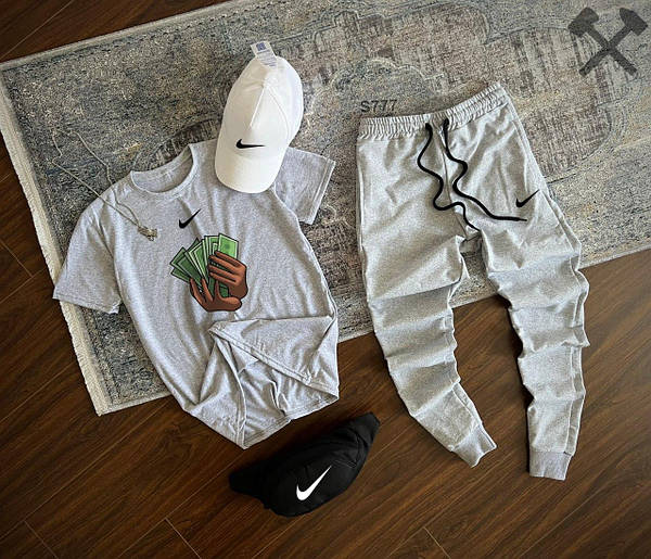 Cash money nike outlet