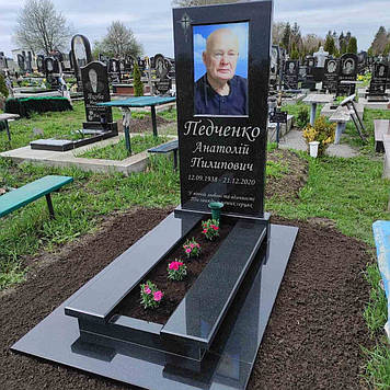 Пам'ятник із кольоровою фотографією 1000*2000