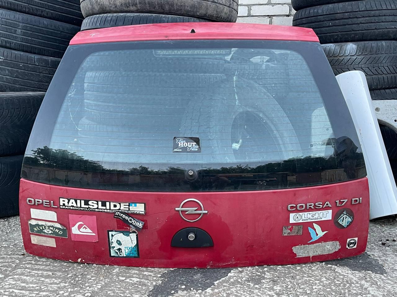 Кришка багажника Opel Corsa C 5D 9196277, фото 1