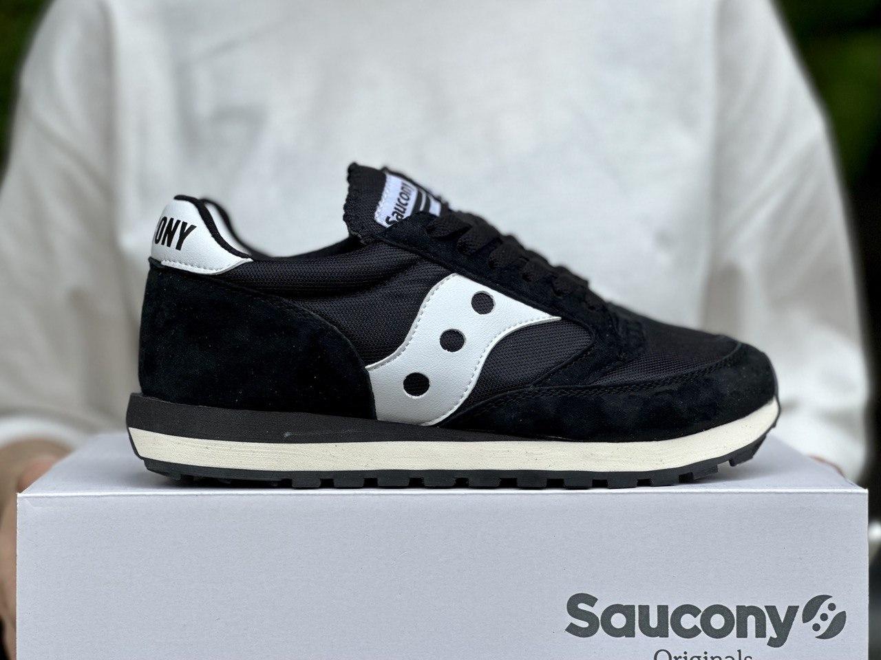 Чоловічі кросівки Saucony Jazz 81 Сауконі Джаз 81 чорно-білі текстиль замш повсякденні