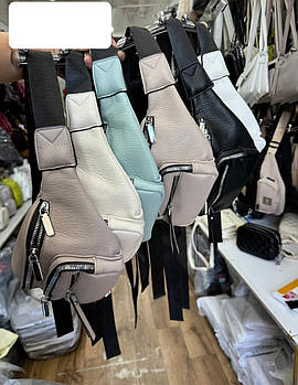 Сумка бананка жіноча 30*15 см на блискавці зі штучної шкіри в різних кольорах Zhenya