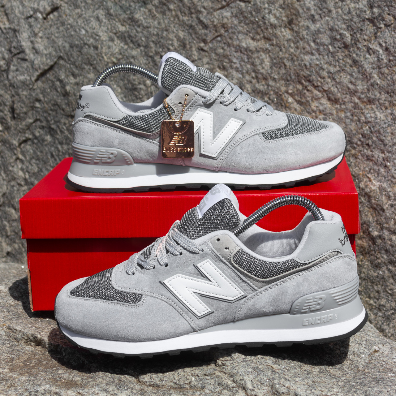 РОЗПРОДАЖ Кросівки New Balance 574 сірі з білим логотипом