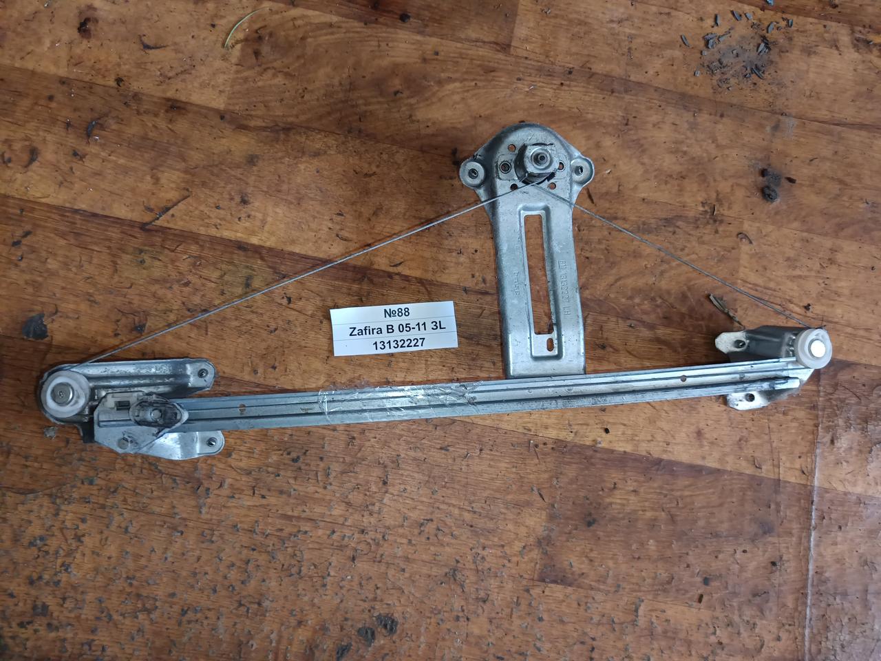 №88 Склопідйомник задній лівий 13132227 для Opel Zafira B 05-11, фото 1