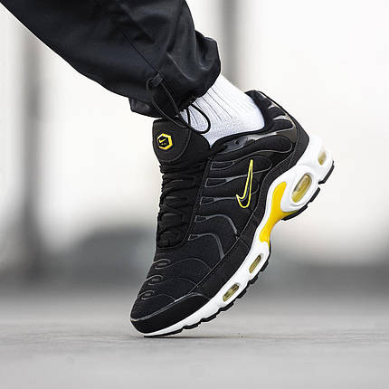 Чоловічі Кросівки Nike Air Max TN Plus Black Yellow / Найк Аїр Макс ТН Плюс Чорні з Жовтим, фото 1
