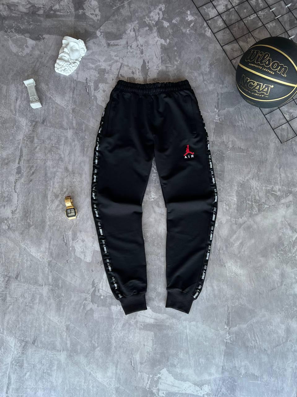 Чоловічі спортивні штани Air Jordan M1996 чорні, фото 1