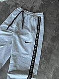 Чоловічі спортивні штани Nike M1995 сірі, фото 3