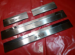 Накладки на пороги преміум Suzuki SX4 2013-2022