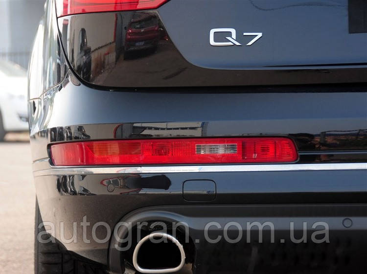 Емблема напис багажника Audi Q7