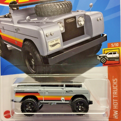 Машинка Хот Вілс 1:64 Land Rover Series II колекція HW Hot Trucks Hot Wheels Mattel HTC32