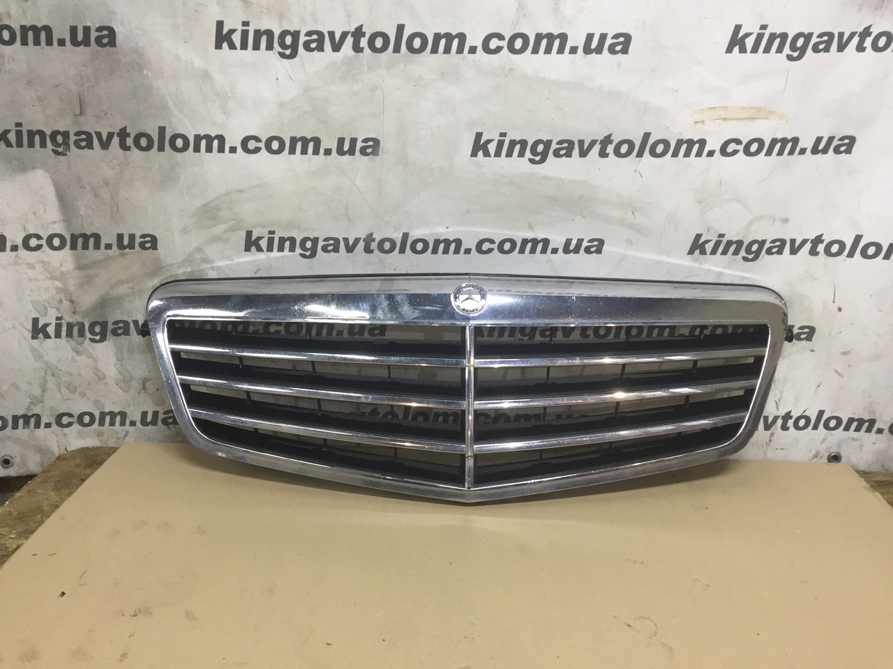 Решітка радіатора Mercedes W212 E-class A2128800583