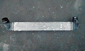 Радіатор інтеркулера Рено Меган 3 / Сценік 3 1.5 Dci б/в