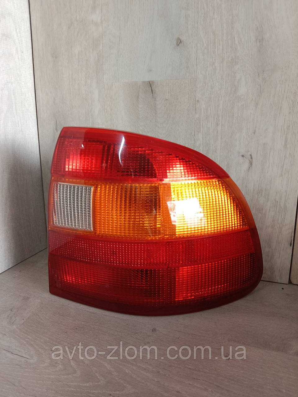 Фонарь задній правий Opel Astra F, Опель Астра Ф. Седан., фото 1