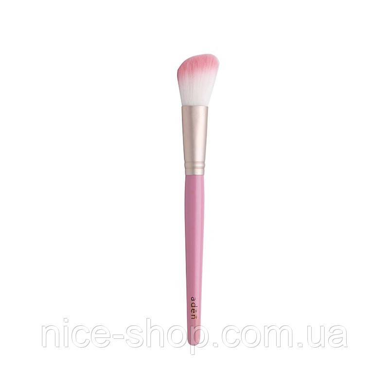Пензлик для рум'ян Aden