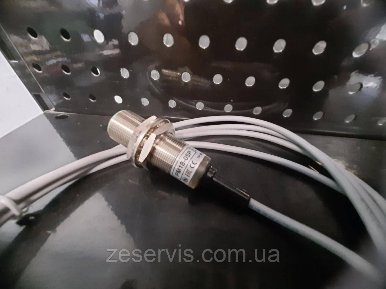Датчик індуктивний PM18-05P, Fotek