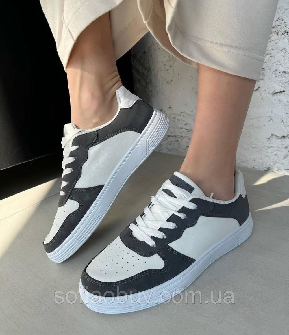 Кросівки жіночі Dual