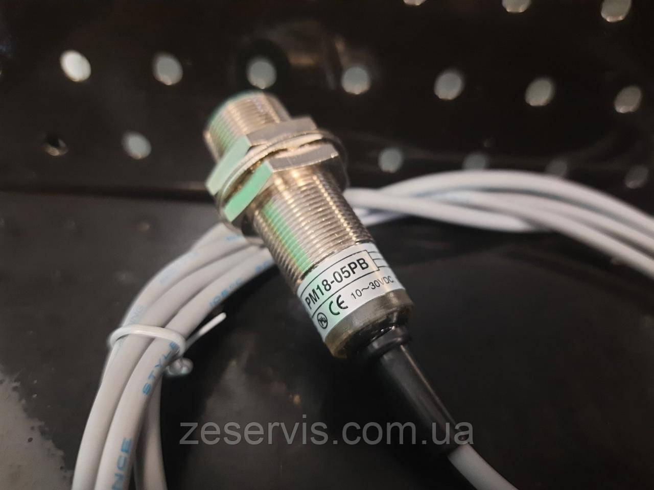 Датчик індуктивний PM18-05PB, Fotek