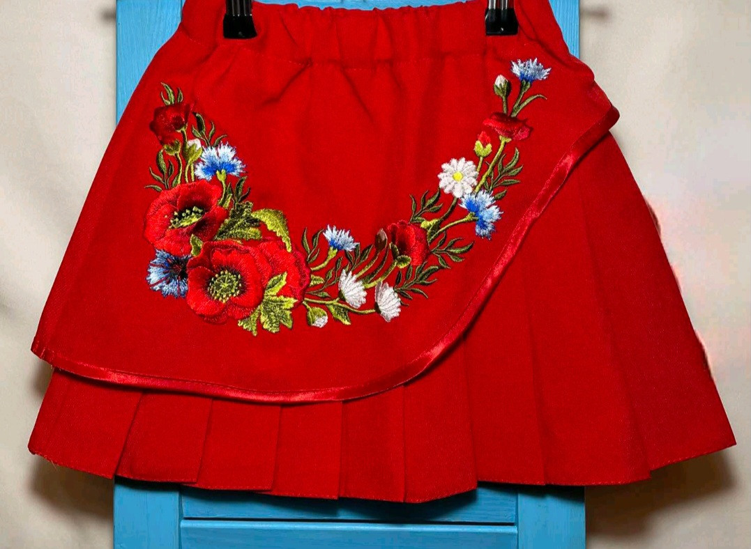 Опт Спідниця-теніска з баскою і  вишивкою для дівчинки, р. 116-146, червона