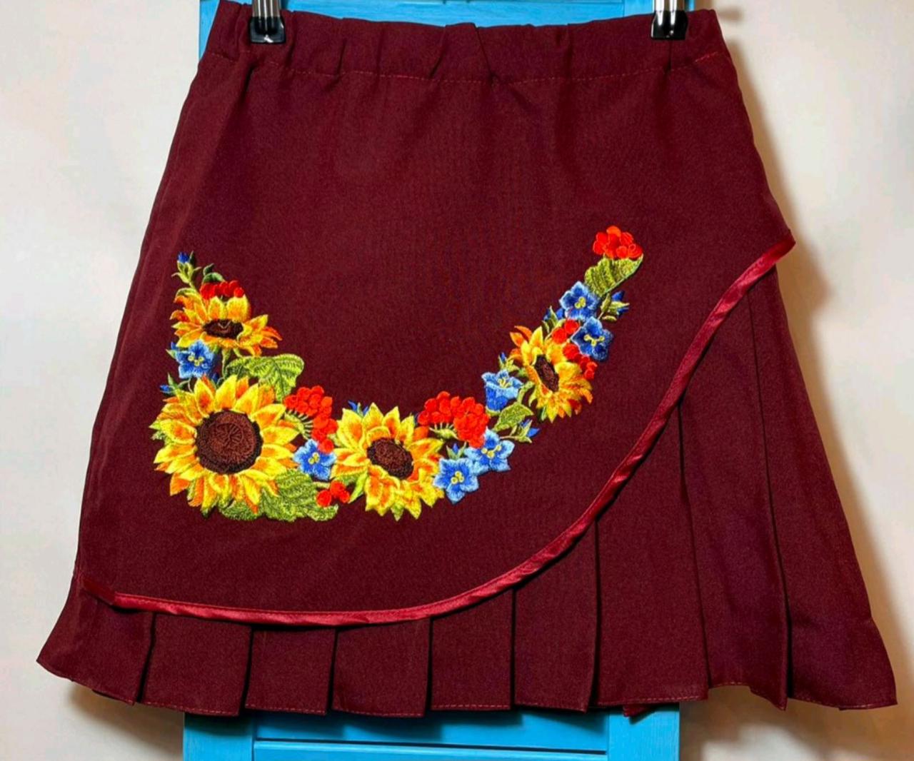Опт Спідниця-теніска з баскою і вишивкою для дівчинки, р. 116-146, бордо Сонях