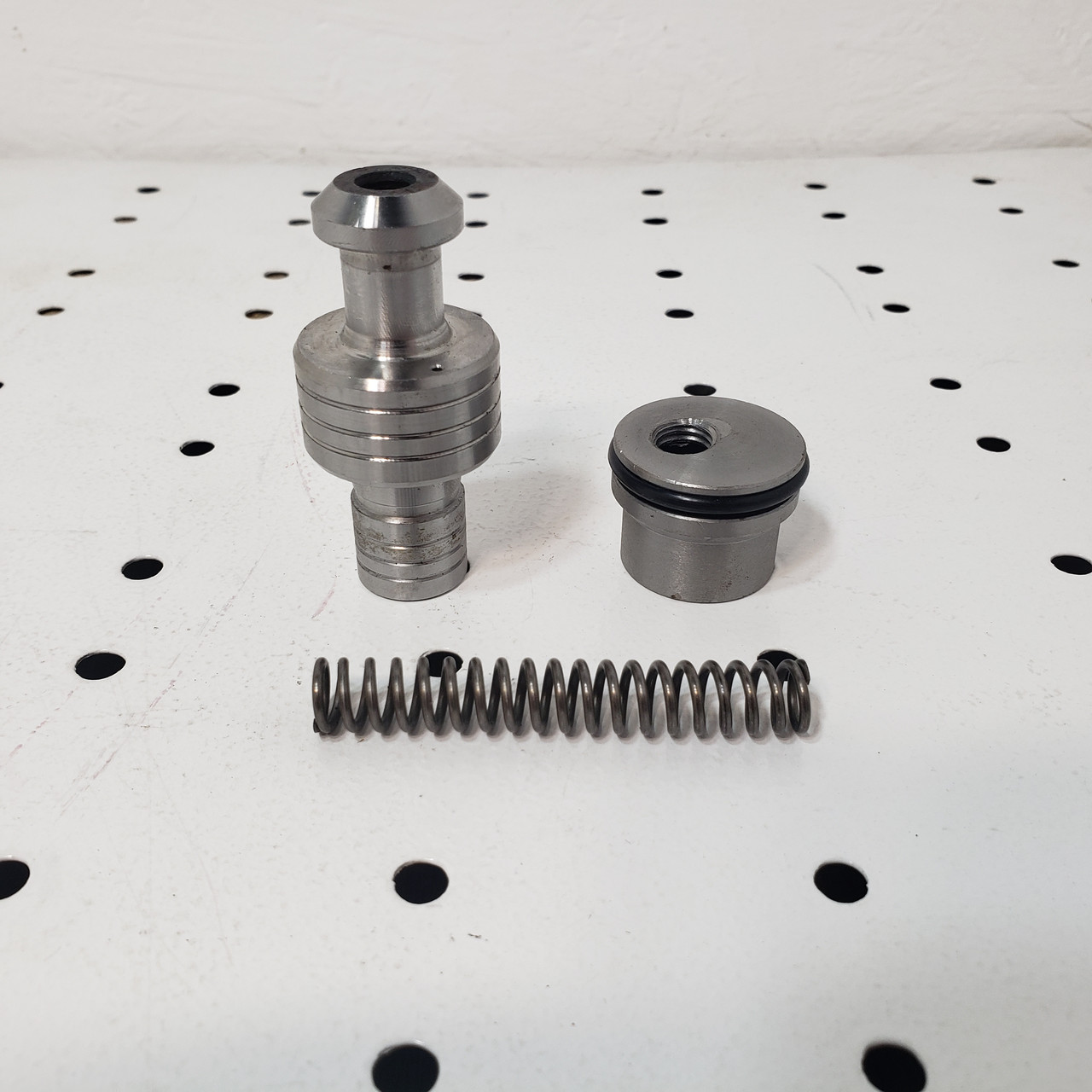 Клапан гидророзподільника Р80, фото 1