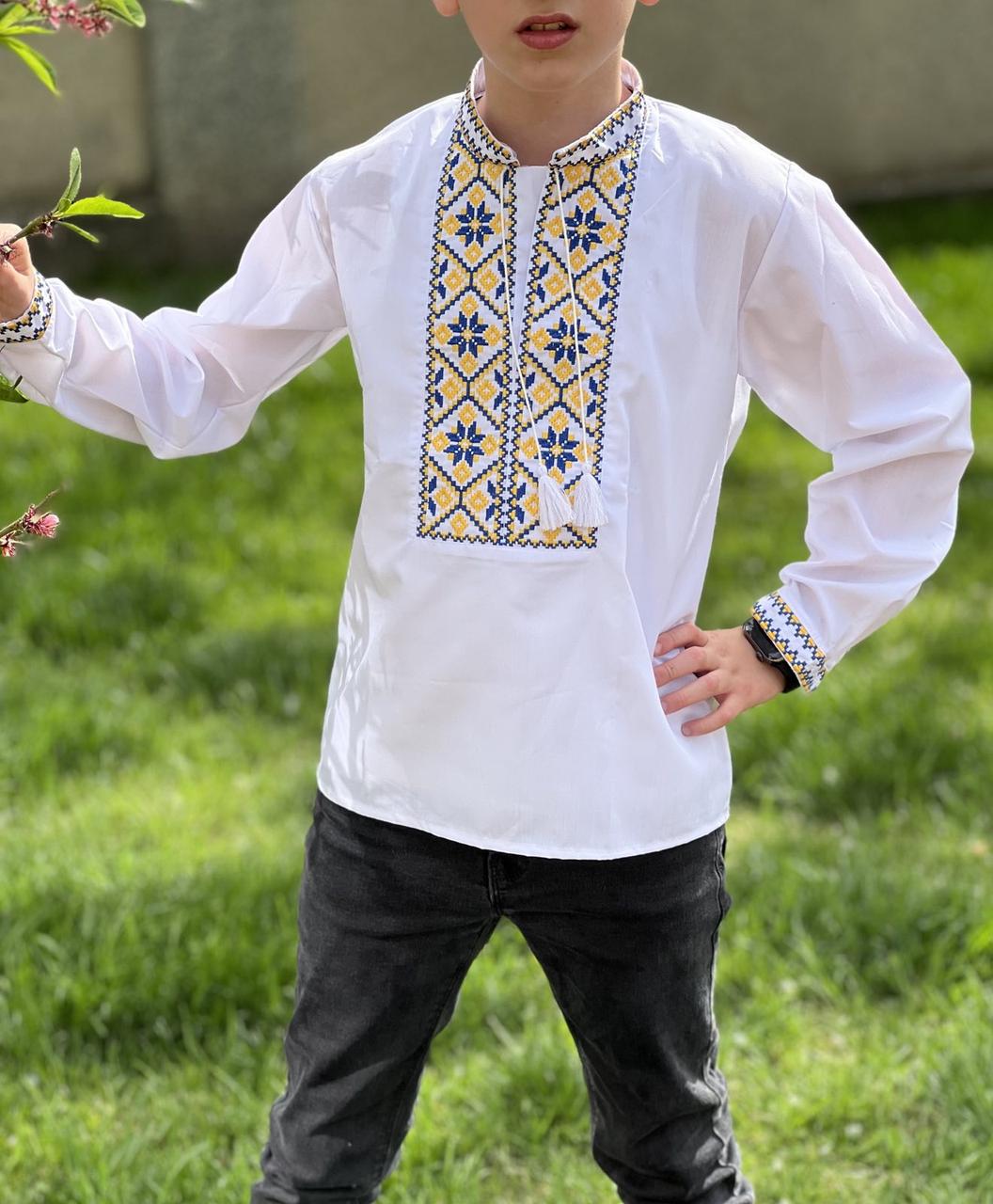 Опт Вишиванка для хлопчиків довгий рукав р 6-12 років, біла з жовто-блакитною вишивкою