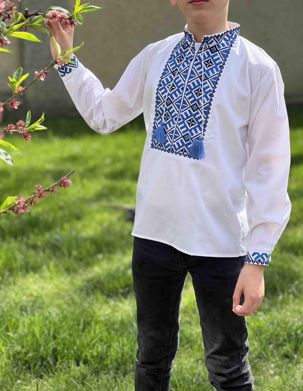 Опт Вишиванка для хлопчиків довгий рукав р 6-12 років, біла з синьо-чорною вишивкою