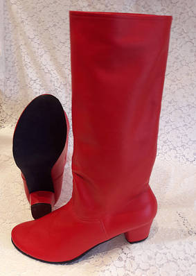 Взуття для народних танців